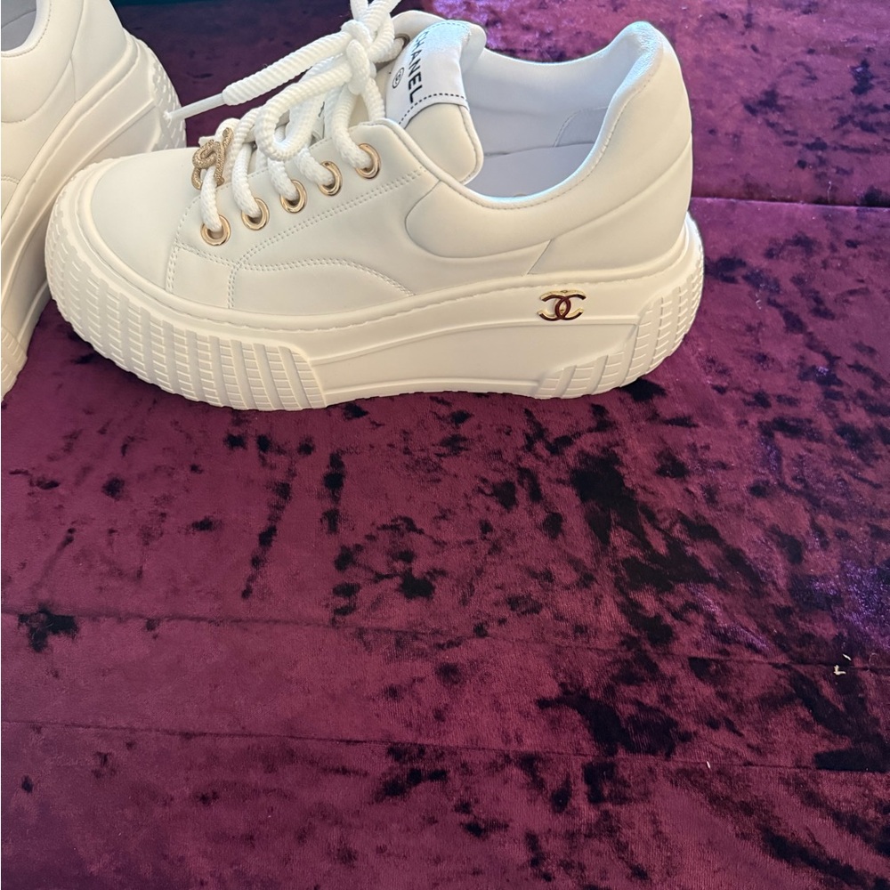 Women's Cream Sneakers - Picture 3 of 5